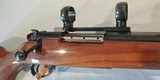 Weatherby Mark V .300 Weatherby Magnum - Near Mint - 4 of 15