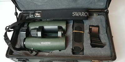 Swarovski EL 10x42 Binoculars with Factory Hard Case & Two Tripod Adapters - Image 2 of 14