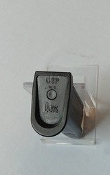 H&K Heckler & Koch P2000 / USP Compact .40 Caliber 12-round Factory Magazine ( Government / Law Enforcement ) - Image 5 of 5