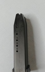 H&K Heckler & Koch P2000 / USP Compact .40 Caliber 12-round Factory Magazine ( Government / Law Enforcement ) - Image 3 of 5