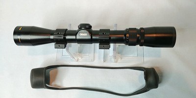 Nikon 2-7x32 Scope - Made in Japan - Very High Quality.Comes with rings and cover.Lens are crystal clear.Duplex Reticle. - Image 1 of 6