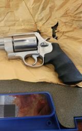 Smith & Wesson 460 Magnum Revolver. 6