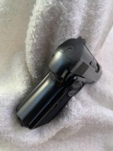 Beautiful 1962 Baby Browning .25- Finish 99.5% in rare factory box - 4 of 8