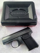 Beautiful 1962 Baby Browning .25- Finish 99.5% in rare factory box - 2 of 8