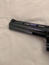 COLLECTOR CONDITION 1979 Colt Python - 4 of 14