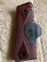 Crimson Trace red laser grips for 1911 Compact & Ultra Carry -complete in box - 4 of 4