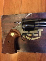 1978 Colt Diamondback 22lr revolver-Colt Blue with 4 inch barrel in box with docs - 8 of 15