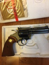 1978 Colt Diamondback 22lr revolver-Colt Blue with 4 inch barrel in box with docs - 5 of 15