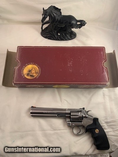 1989 Colt King Cobra-EXCELLENT CONDITION
in factory box w/docs