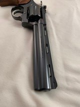 1981 Colt Diamondback 22lr 6 in. Royal Blue in box w/docs-MUSEUM QUALITY finish - 4 of 12