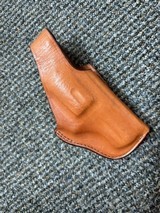 BIANCHI Leather Holster for Colt Detective Special 2 inch Barrel