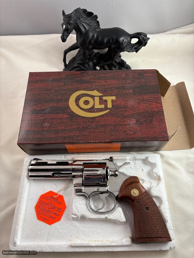 1984 Polished Stainless Colt Python w/box and docs