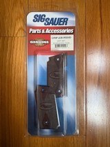 SIG SAUER Rosewood P238 Grips in pkg