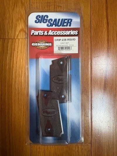 SIG SAUER Rosewood P238 Grips in pkg