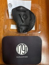 1791 Gun Leather 4 Way Holster Right Hand Stealth Black Size 5 NEW - 2 of 4