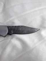 NEW 7 inch Custom Handmade Damascus Folding Pocket Knife with Leather Sheath - 3 of 6