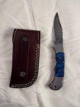 NEW 7 inch Custom Handmade Damascus Folding Pocket Knife with Leather Sheath - 2 of 6