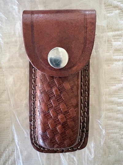 NEW WT Handmade Lockblade Bone Handles and Leather Sheath included - Image 5 of 6
