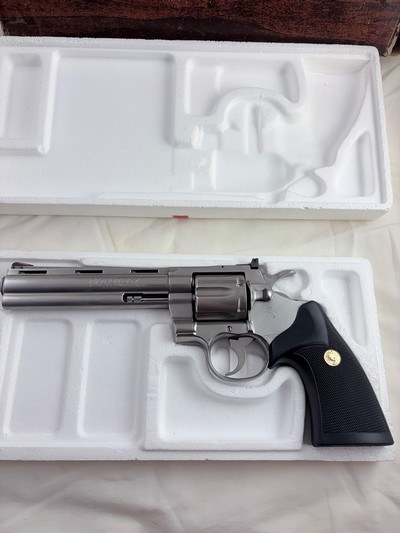 1985 Stainless Python 6