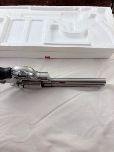 1985 Stainless Python 6