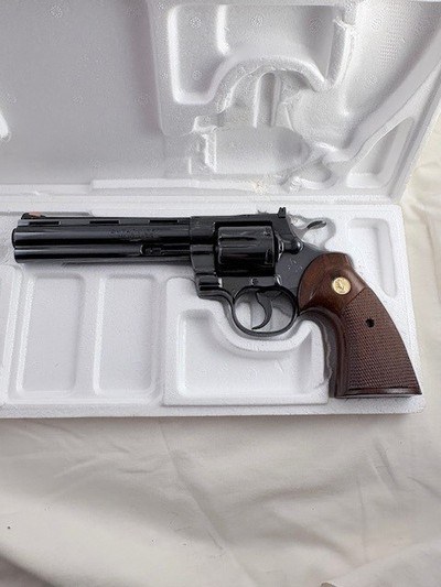 1989 Colt Royal Blue 6 in. Python in box-collector condition - Image 1 of 16