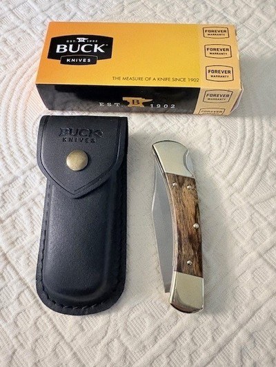 NEW Classic 110 Hunter Style Folding Lock Blade with Sheath - Image 1 of 6
