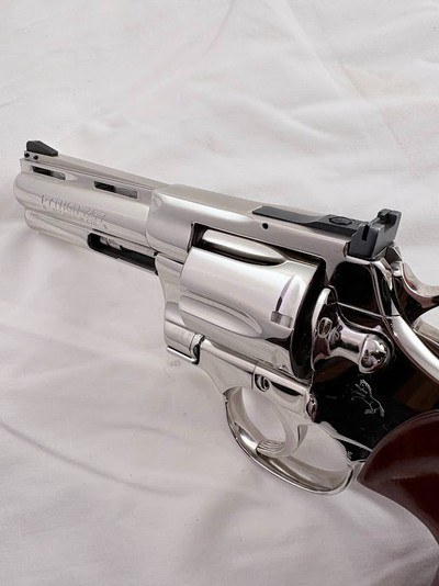 GORGEOUS 1981 Nickel Colt Python 4 in.-COLLECTOR QUALITY 99.99%-Box & Docs - Image 9 of 16