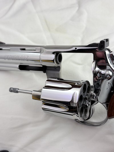 COLLECTORS-1974 Colt Python w/museum quality NICKEL FINISH including box and docs-Appears as NEW - Image 8 of 14