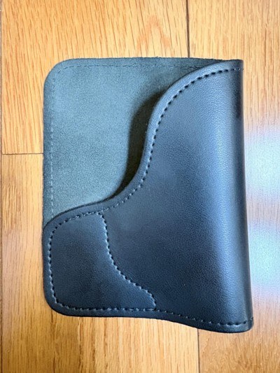 UNUSED Black Leather DeSantis Pocket Concealment Holster 5-1/4" x 4" - Image 1 of 2