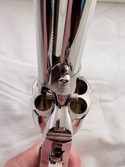 COLLECTORS-UNFIRED IN THE BOX 1979 Colt SAA .45 7.5"-NICKEL FINISH 99.99% - Image 4 of 12