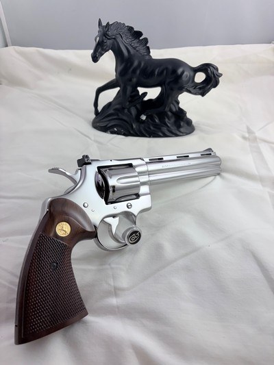 Gorgeous 1983 Colt Python 6 in. NICKEL 99.9%-Box and Docs - Image 3 of 17