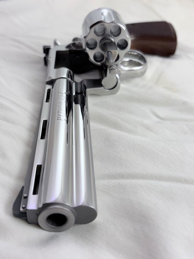 Gorgeous 1983 Colt Python 6 in. NICKEL 99.9%-Box and Docs - Image 5 of 17