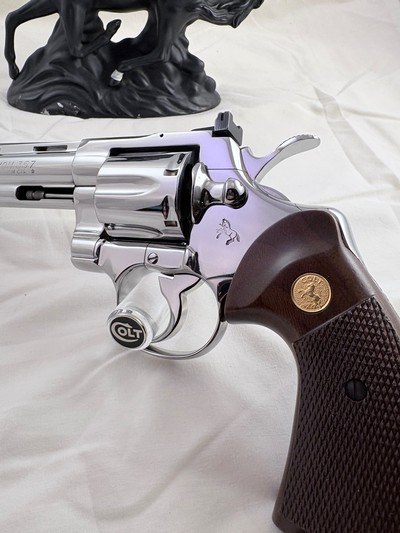 Gorgeous 1983 Colt Python 6 in. NICKEL 99.9%-Box and Docs - Image 2 of 17