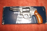 S&W mod 640 s/s 38special - 3 of 4
