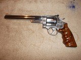 S&W MOD 629 44MAG S/S - 1 of 6