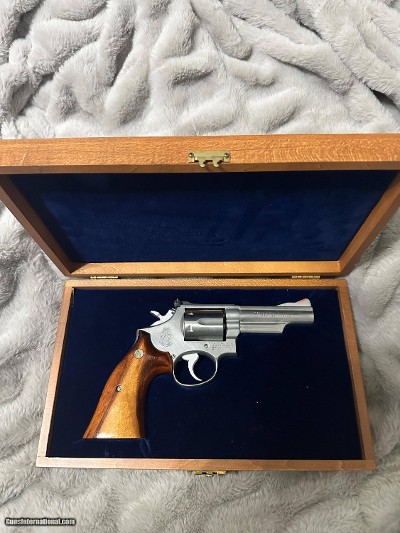 RARE Border Patrol 357 mag model 66