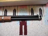 Winchester John Wayne Commemorative rifle 32-40 caliber - 9 of 15