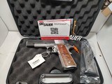 Sig Sauer 1911 STX .45 ACP semi auto pistol - 1 of 11