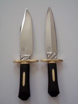 Bill Bagwell Rare Cased Set Carved Ebony Handles Engraved Guards,Scarce "Rope Ricasso" made in 1969 Vivian,,LA. - 7 of 9