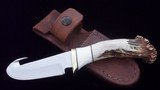 SHIVA KI Genuine Stag-Handled scarce Gut Hook hunting model, 1978 production Mint in Original Leather sheath