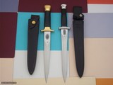 The Dean of French Knifemakers-JEAN TANAZACQ KNIFE COLLECTION-MINT CONDITION: HUNTING,DIVING,CAMP/FIGHTER,LEGIONNAIRE DAGGER,SKINNER,FIGHTERS-SURVIVAL - 10 of 15