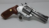 Colt Anaconda .44 Magnum 4