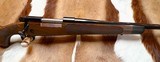 Model 70 SUPER GRADE AAA French Walnut
.300 Win Mag - 4 of 8