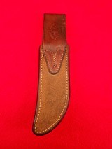 Late 1950's Randall Made Knife Model 4 Big Game Knife - Excellent Original Condition - Brown Button Sheath - Image 18 of 20