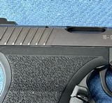 Heckler & Koch P7M8 8-shot 9mm Squeeze Cocker - 7 of 10