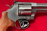 Smith & Wesson 629-6 44 magnum 6