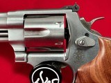 Smith & Wesson 629-6 44 magnum 6