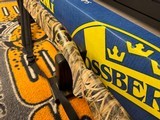 Mossberg & Sons 935 Magnum Waterfowl 12 Gauge - 9 of 12