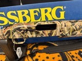 Mossberg & Sons 935 Magnum Waterfowl 12 Gauge - 3 of 12