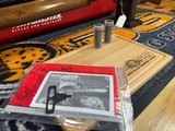 Winchester Super X2 Magnum 12 Gauge - 2004 Ducks Unlimited Exclusive *NEVER FIRED* - 13 of 15